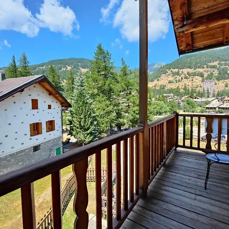 Apartman Hostdomus - Chalet Sciatori Loft Pragelato